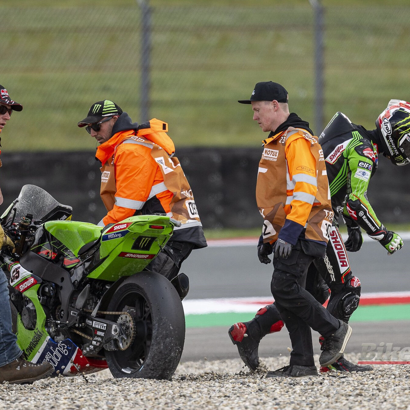 Two up, one down for WorldSBK champ Jonathan Rea | BikeSport News