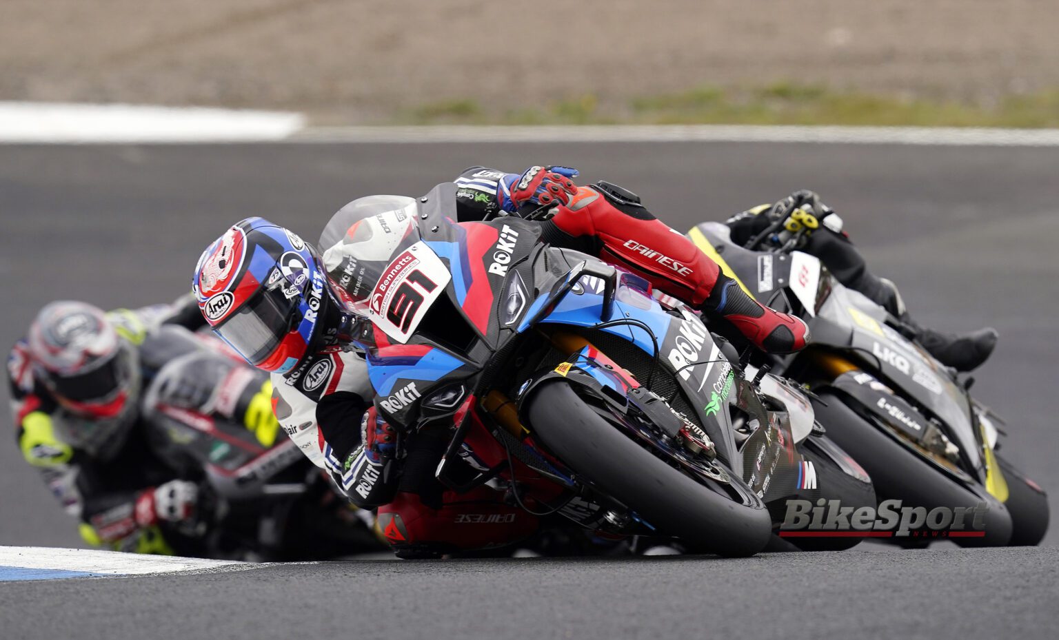 Leon Haslam, ROKiT BMW Motorrad, BMW M 1000 RR, 2023 BSB, Knockhill, action [credit - Tim Keeton/Impact Images]