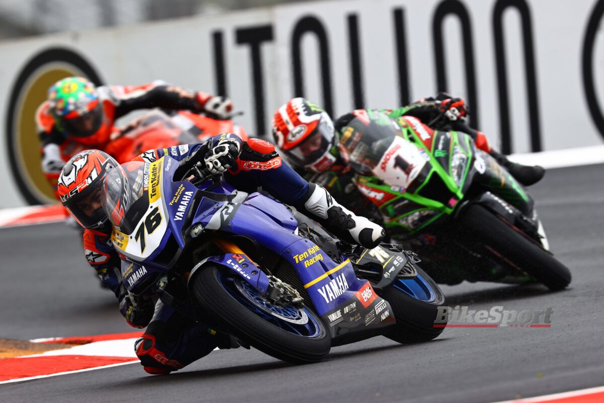 Loris Baz, Ten Kate Racing, Yamaha R1, 2019 WorldSBK, Magny-Cours, action [credit - Gold & Goose]