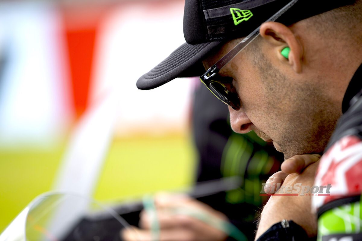 Jonathan Rea, Kawasaki Racing Team, Kawasaki ZX-10RR, 2023 WorldSBK, Donington Park, portrait, grid [credit - Gold & Goose]