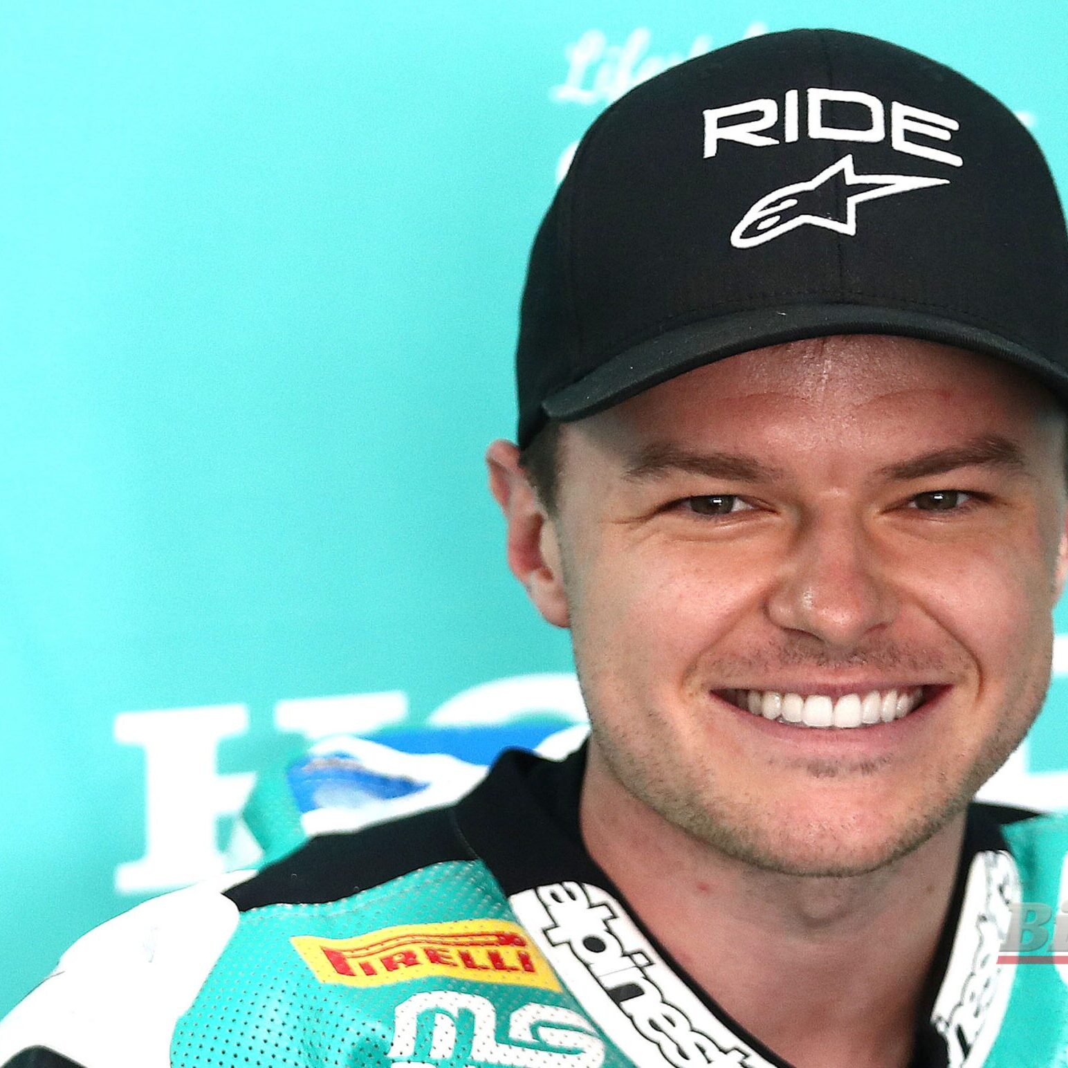 スポーツ選手 rock-run Muzzy Kawasaki ZX-7R Scott Russell WSBK Winner (IM) - YouTube
