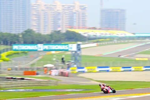 Jake Dixon, GasGas Aspar, 2023 Moto2, Indian Moto2, Buddh, action [Gold & Goose]