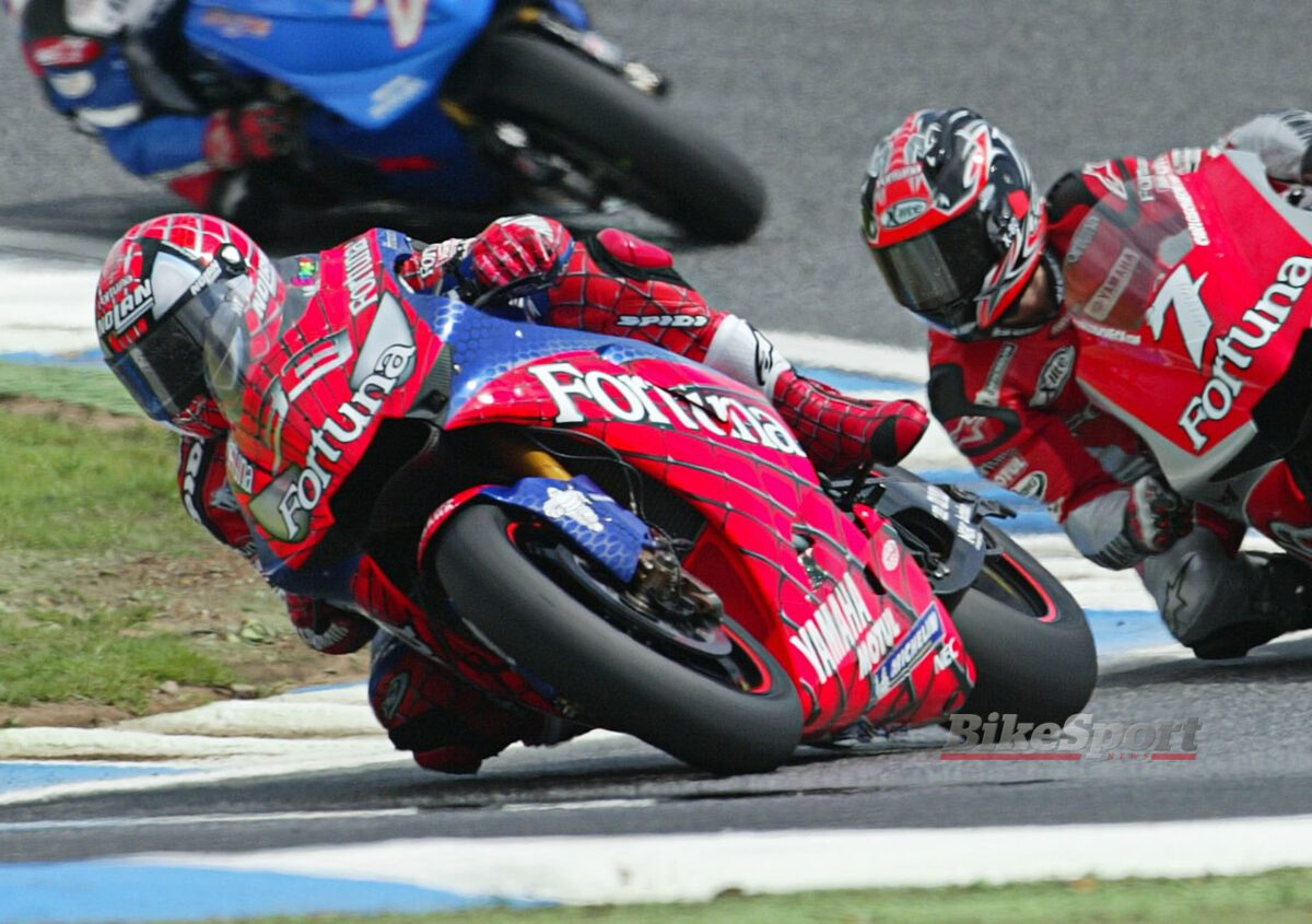 Marco Melandri, Tech 3 Racing, Yamaha, 2004 Portuguese MotoGP, Estoril, action [Gold & Goose]