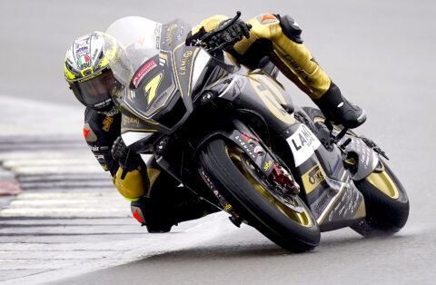 Ryan Vickers, LAMI OMG Racing, Yamaha R1, 2023 BSB, Silverstone, action [Gold & Goose]