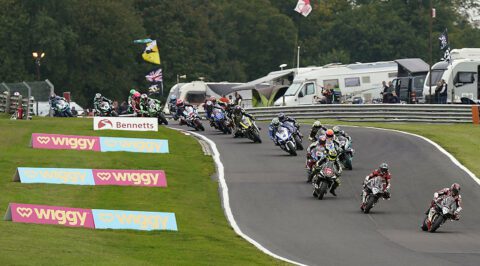 Start of BSB Race 2 Oulton Park