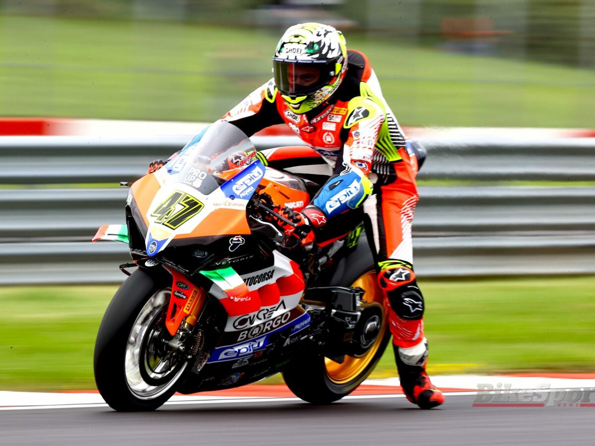 ズニ族 Mathilda Benaly MB Axel-Bassani-Motocorsa-Racing-