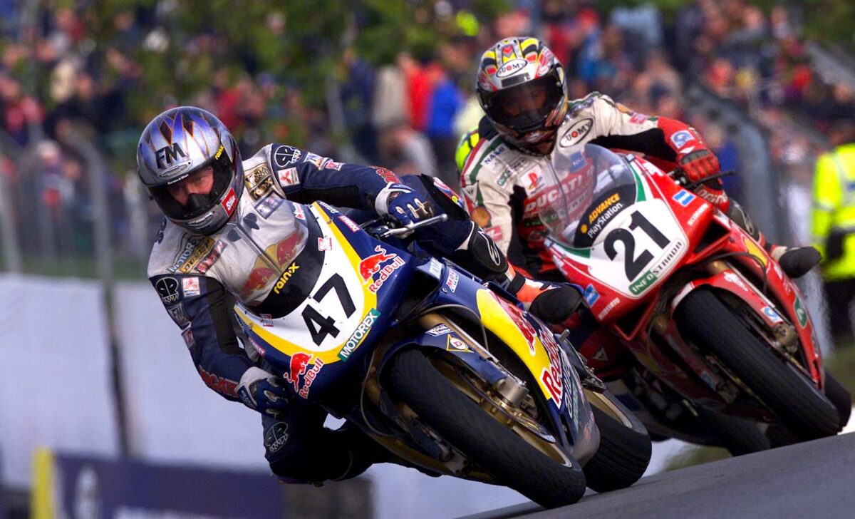 John Reynolds, Reve Red Bull Ducati, 2000 WorldSBK, Brands Hatch, action [Gold & Goose]