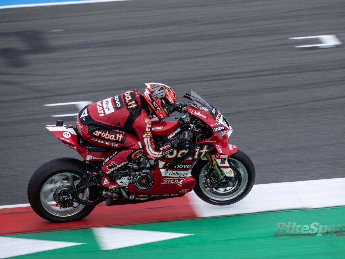 金色の　新品 2026 Dutch WorldSBK Saturday Results: Race 1 | BikeSport News