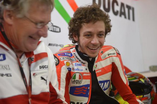 MotoGP Estoril: No new engine for Rossi until Silverstone | BikeSport News