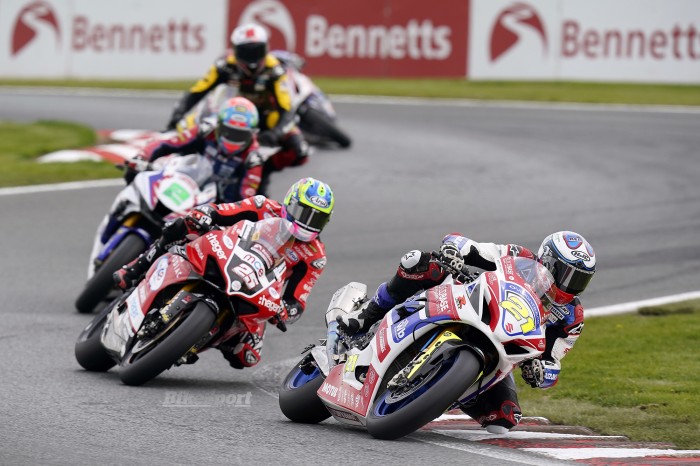 Oulton Bsb Pace Was Crazy For Suzuki S Iddon Bikesport News