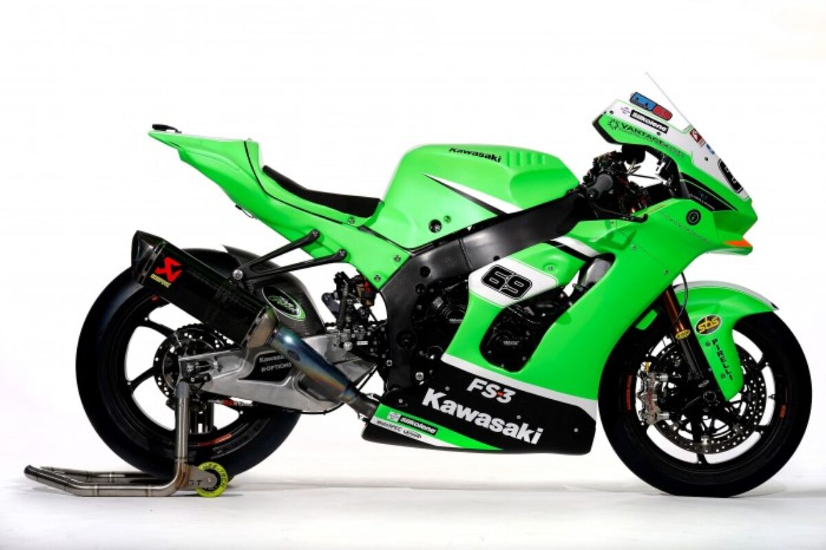 FS-3 Kawasaki unveil 2021 British Superbike colours | BikeSport News