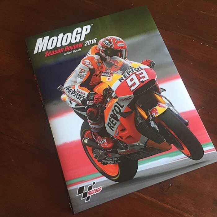 アクセサリー HRC MotoGP 2017-Official Season Book motogp-season-review-700x700.jpg